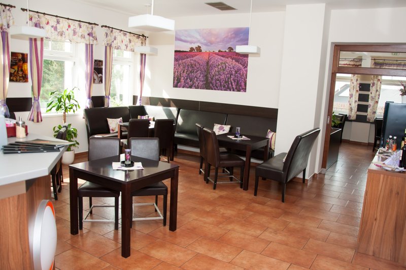 Zděná Bouda - restaurace