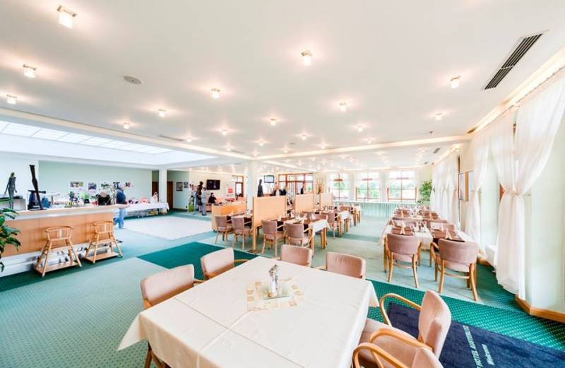 Golf Hotel Austerlitz - restaurace