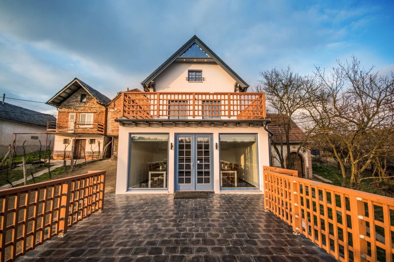 Sklípek pod Dubňanskou horou