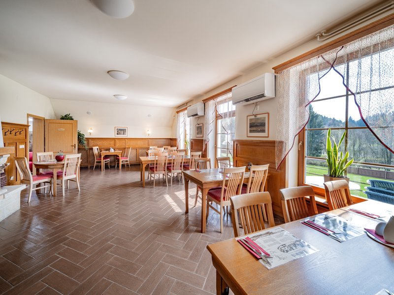 Lemberk Restaurace & Penzion