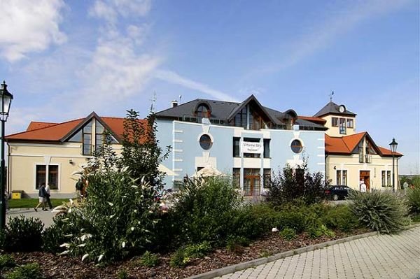 Resort Darovanský dvůr - restaurace