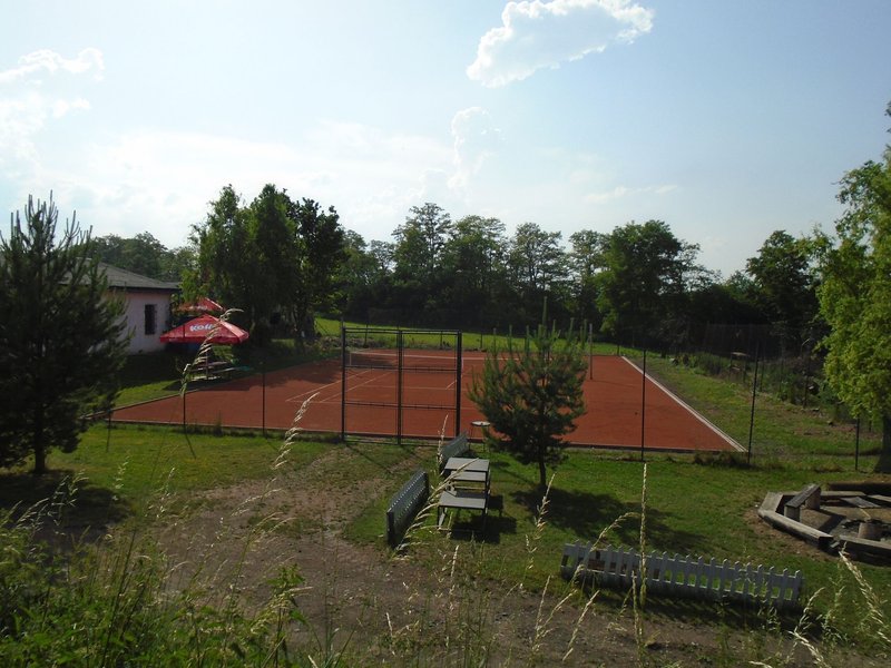 Autokemp - ubytovna SK Mšeno