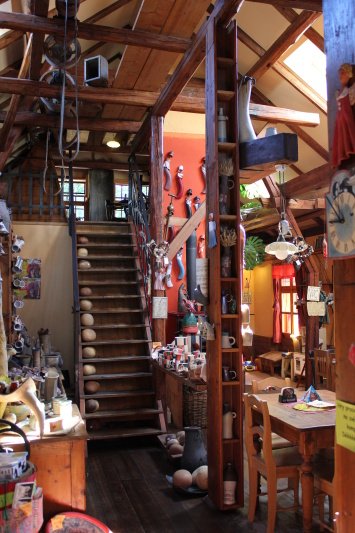 Kavárna a galerie Domlejna